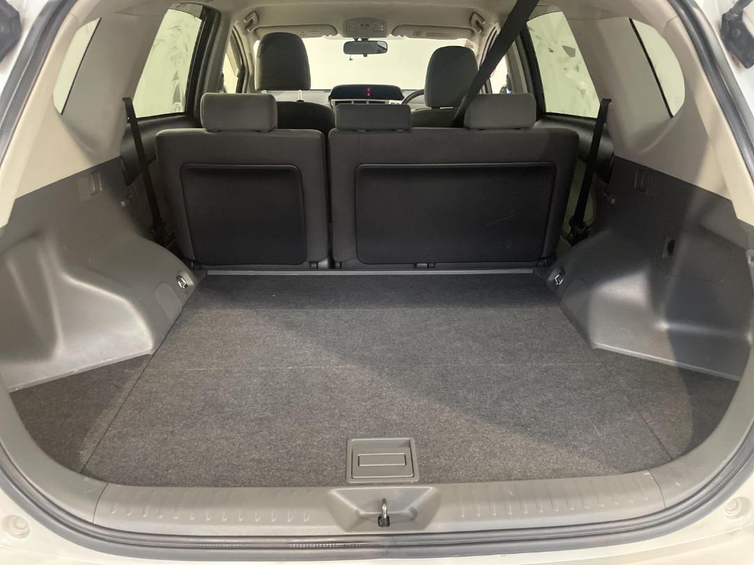 Photo '14' of Toyota Prius Photo '14' of Toyota Prius