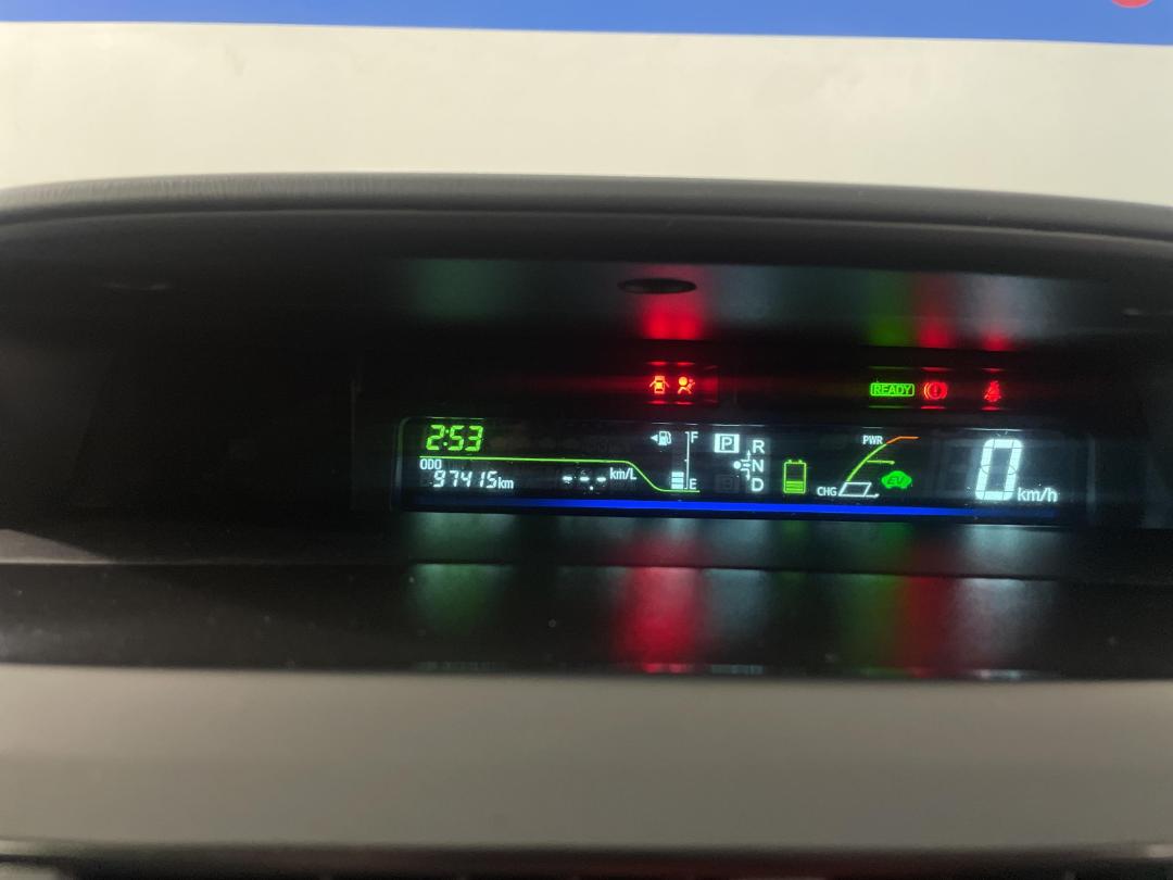 Photo '21' of Toyota Prius Photo '21' of Toyota Prius