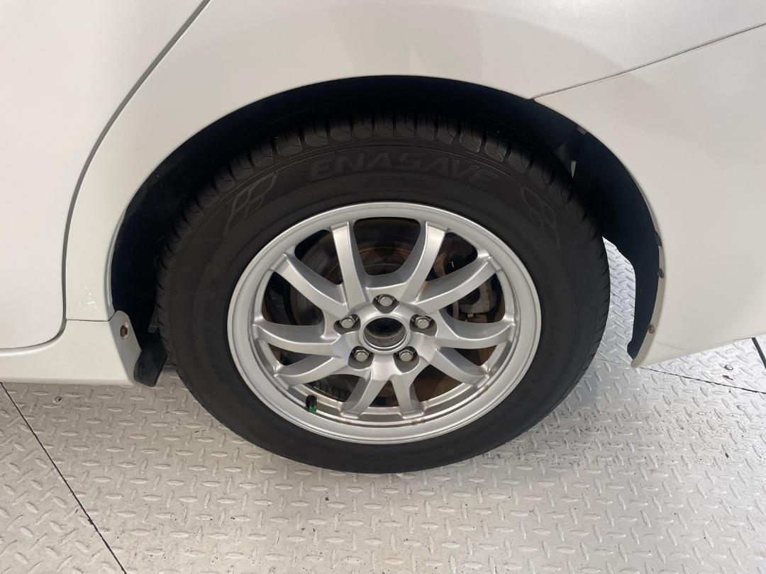 Photo '11' of Toyota Prius Photo '11' of Toyota Prius