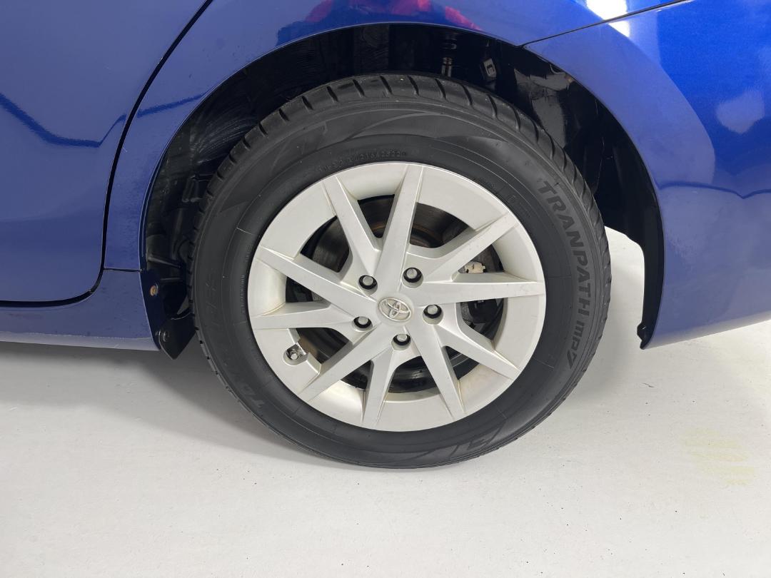 Photo '11' of Toyota Prius Photo '11' of Toyota Prius