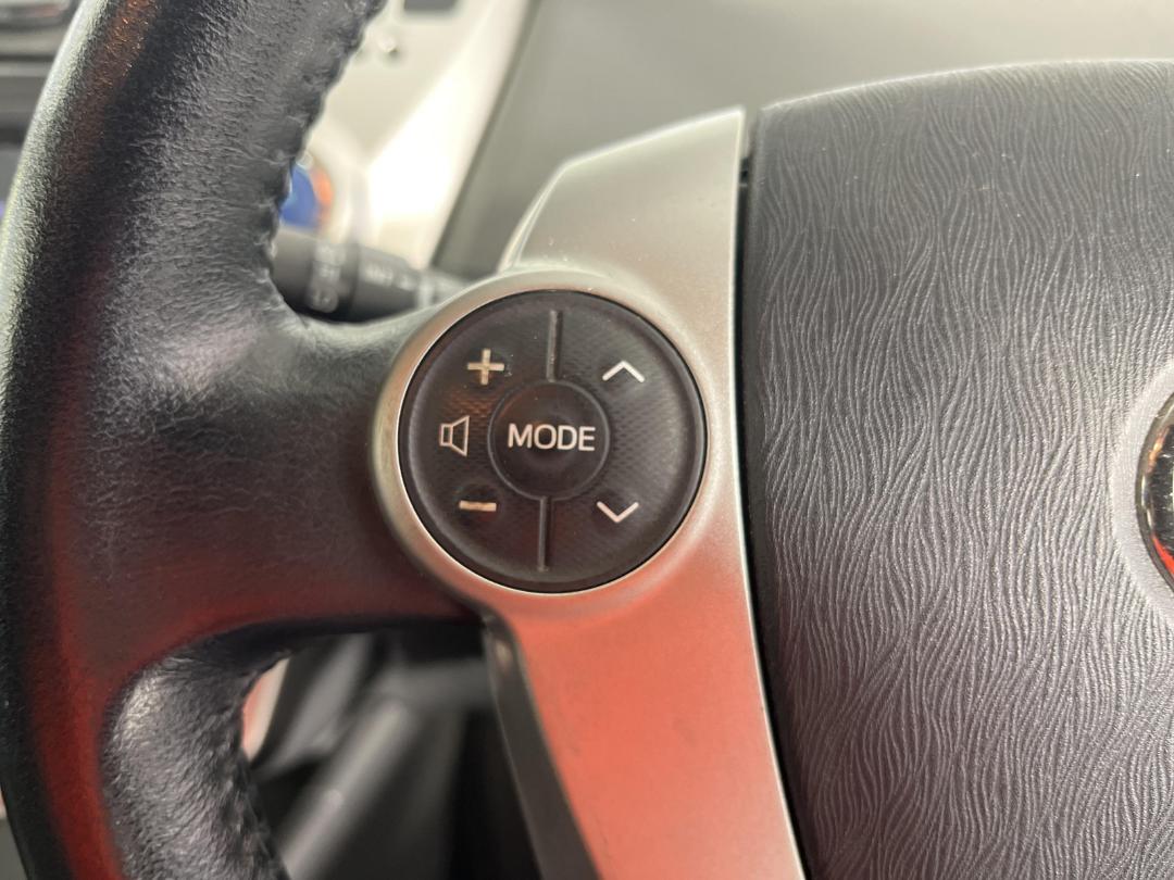 Photo '25' of Toyota Prius Photo '25' of Toyota Prius