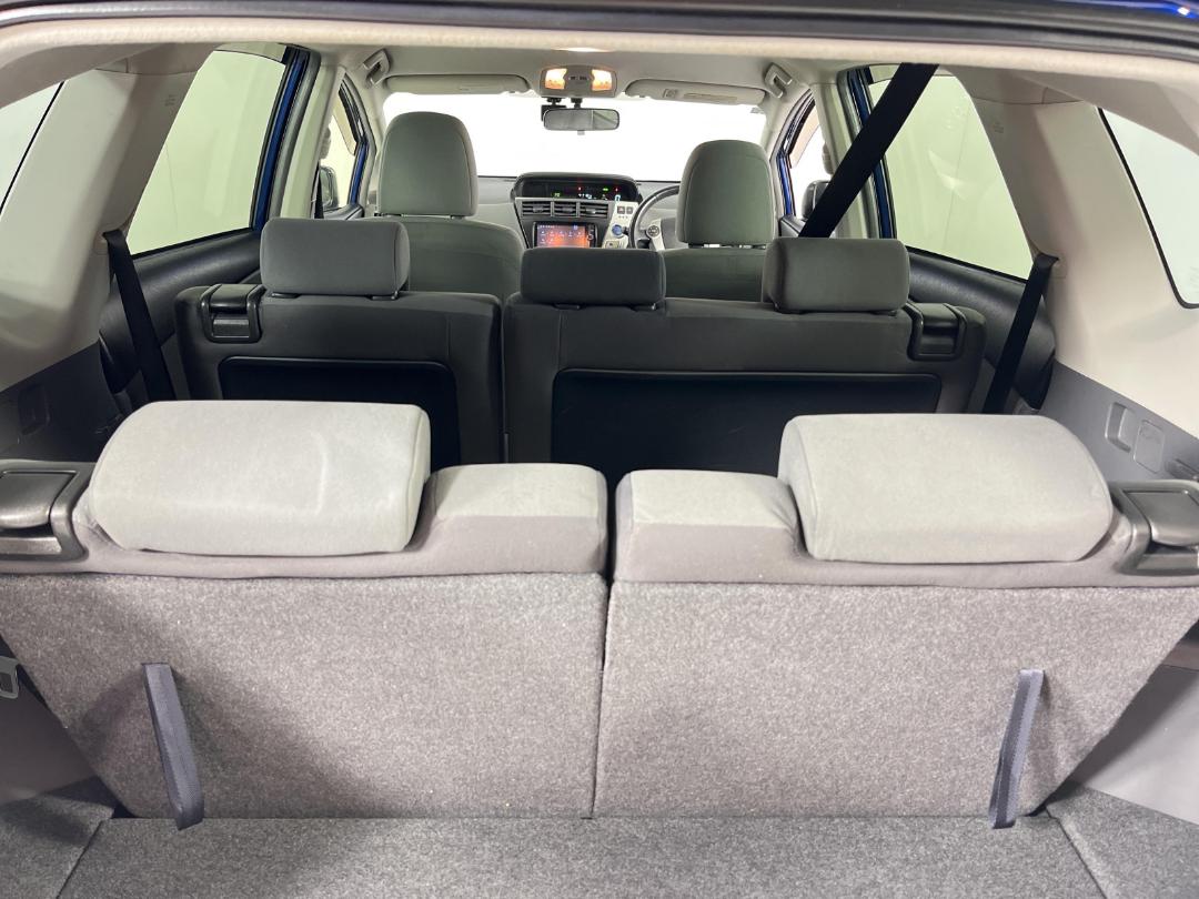 Photo '27' of Toyota Prius Photo '27' of Toyota Prius