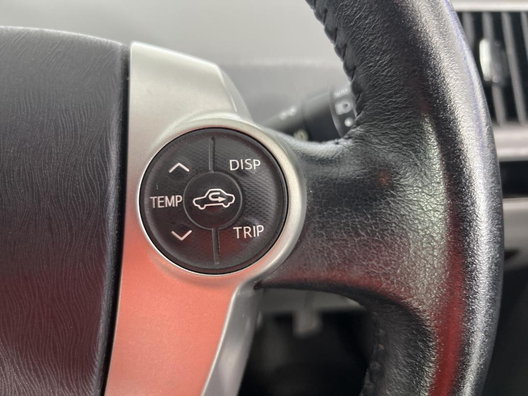 Photo '26' of Toyota Prius Photo '26' of Toyota Prius