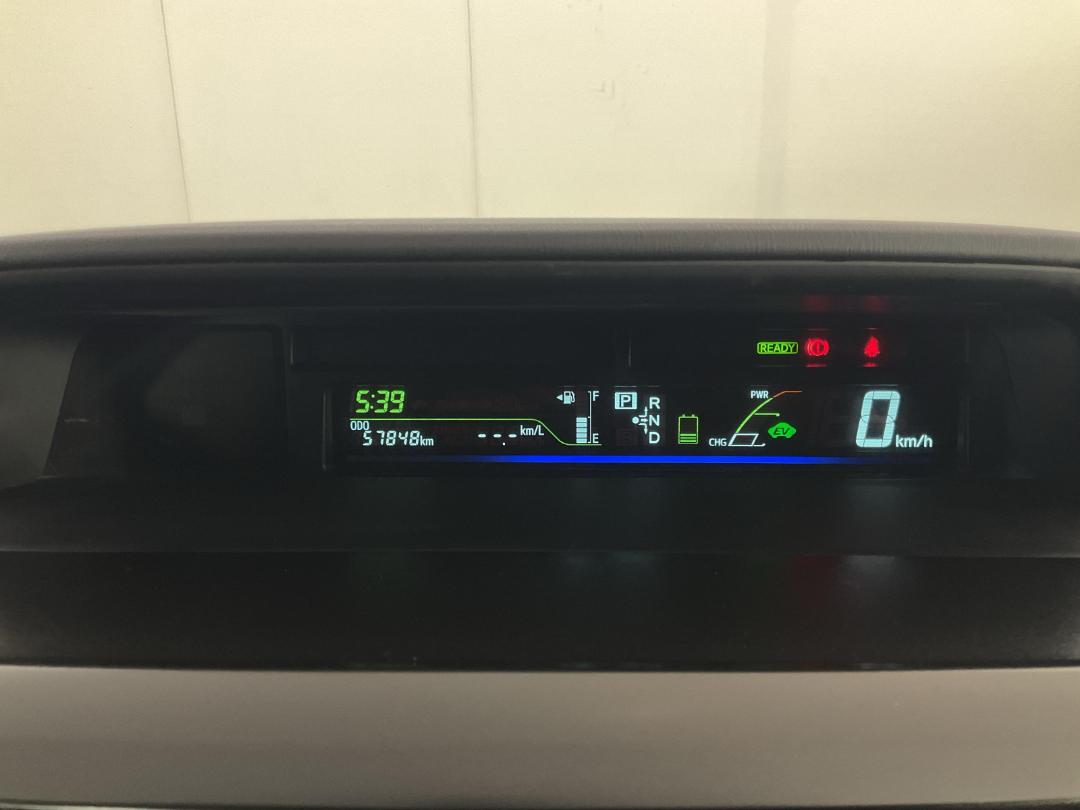 Photo '21' of Toyota Prius
