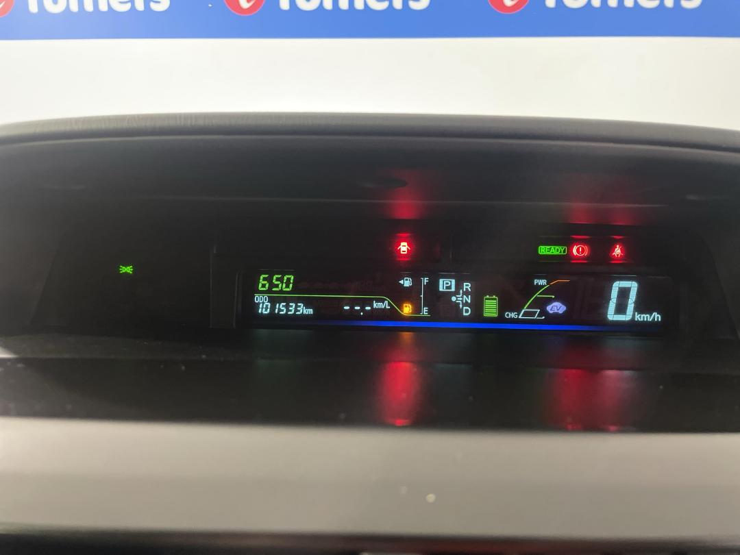 Photo '21' of Toyota Prius