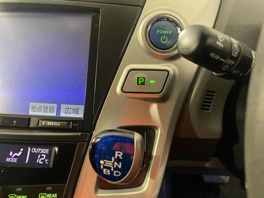 Photo '31' of Toyota Prius