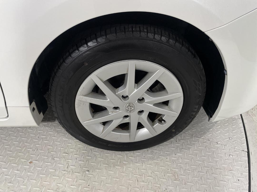 Photo '9' of Toyota Prius Photo '9' of Toyota Prius