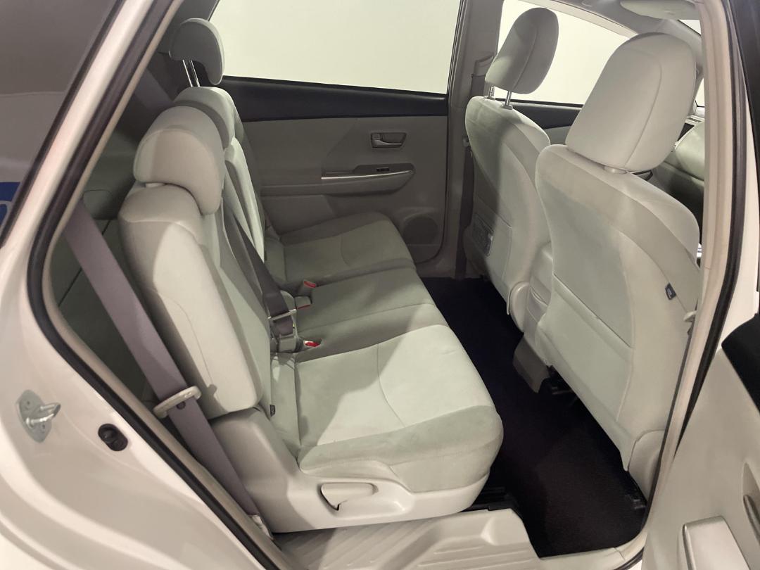 Photo '20' of Toyota Prius Photo '20' of Toyota Prius