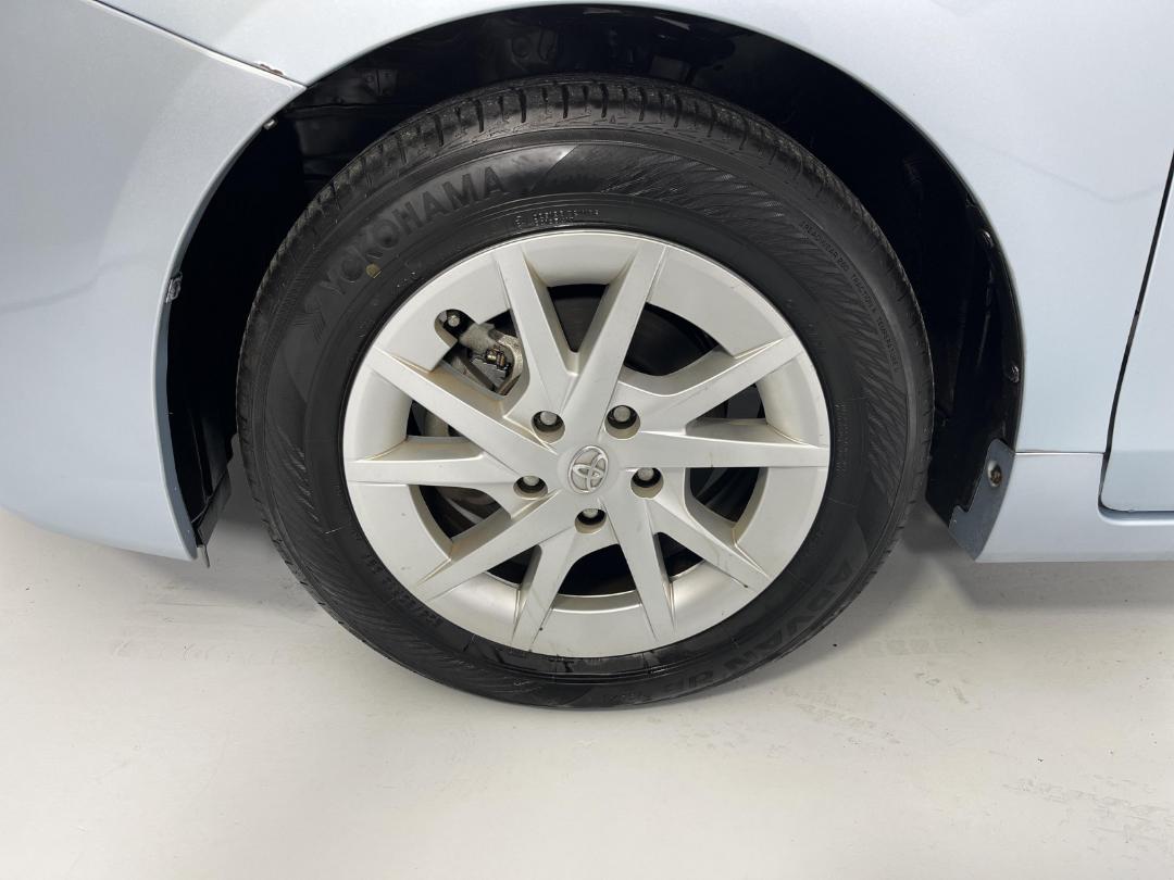 Photo '10' of Toyota Prius Photo '10' of Toyota Prius