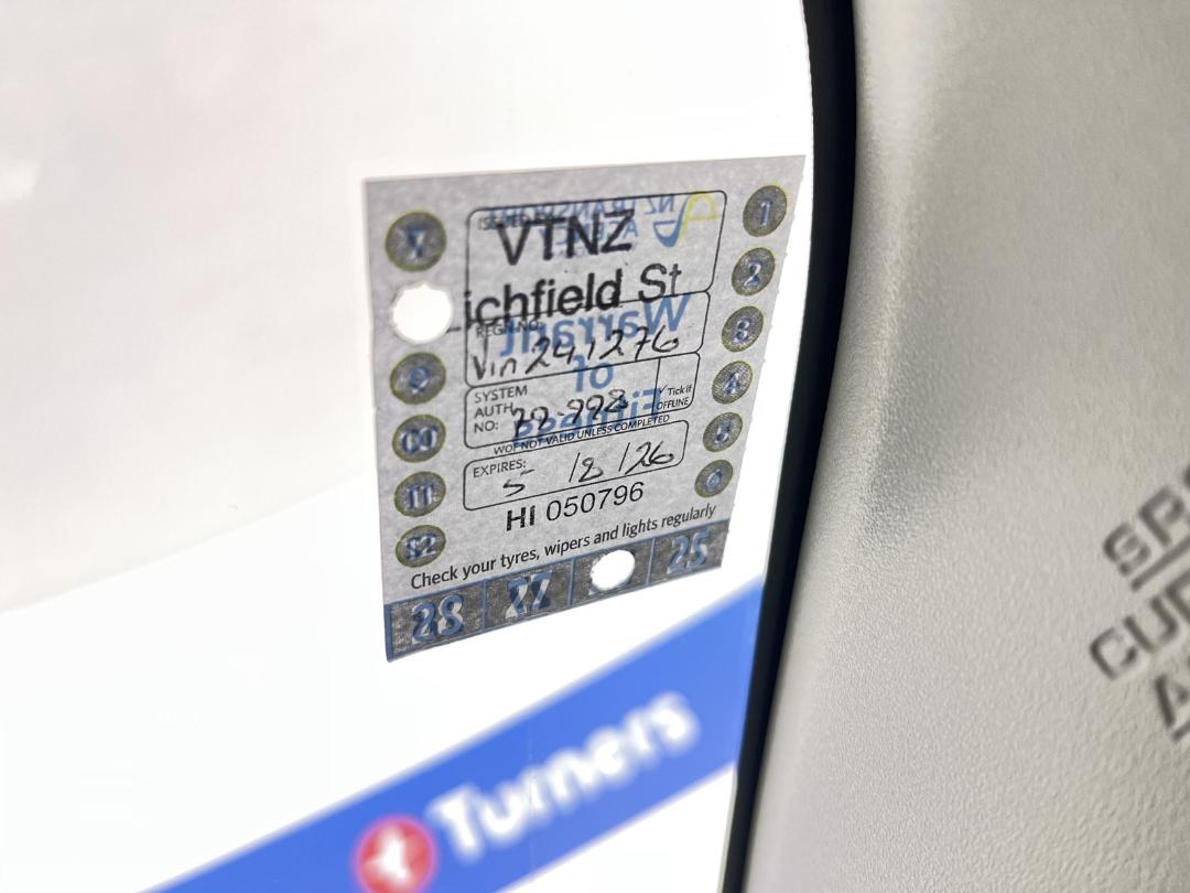 Photo '23' of Toyota Prius Photo '23' of Toyota Prius