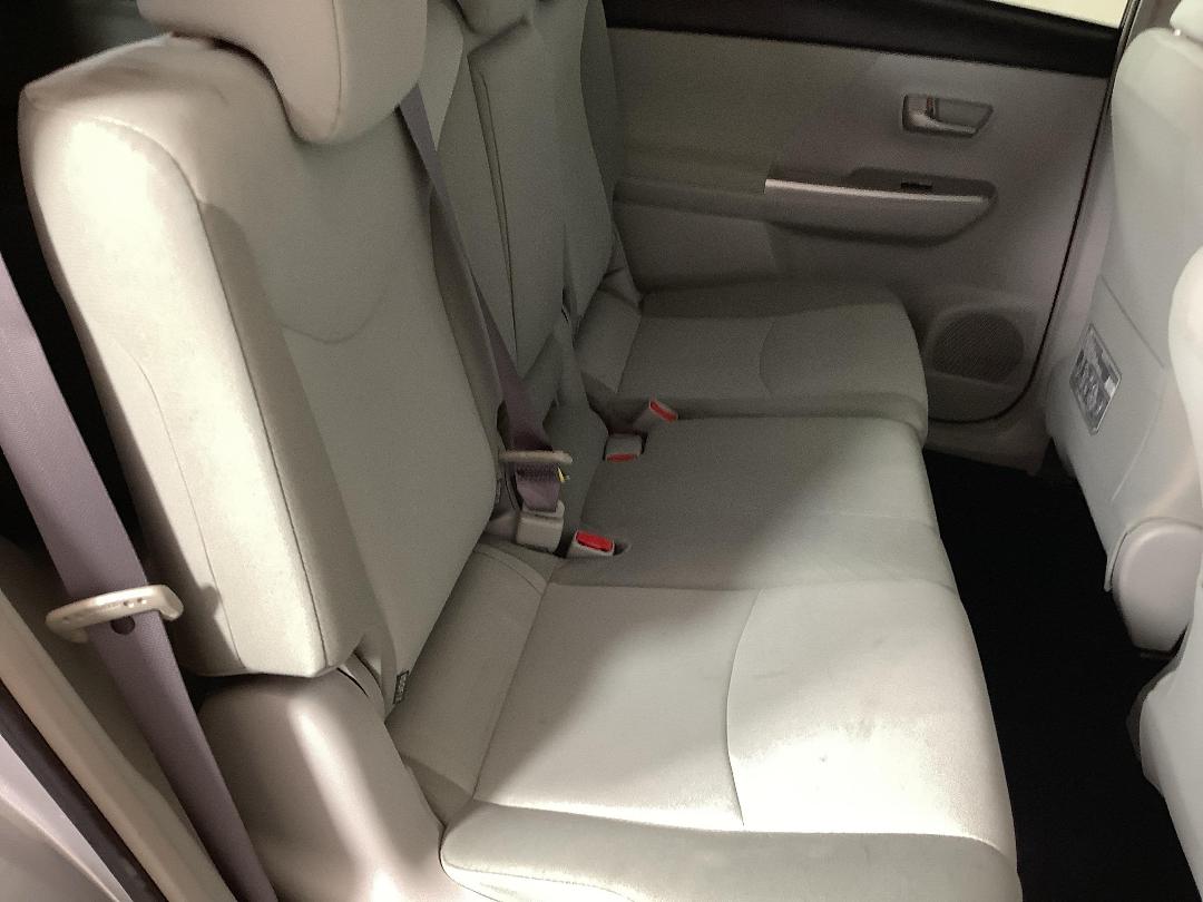 Photo '20' of Toyota Prius Photo '20' of Toyota Prius