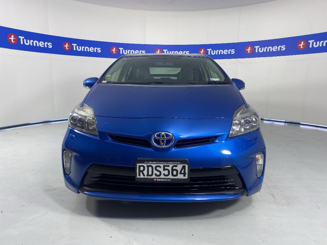 Photo '2' of Toyota Prius