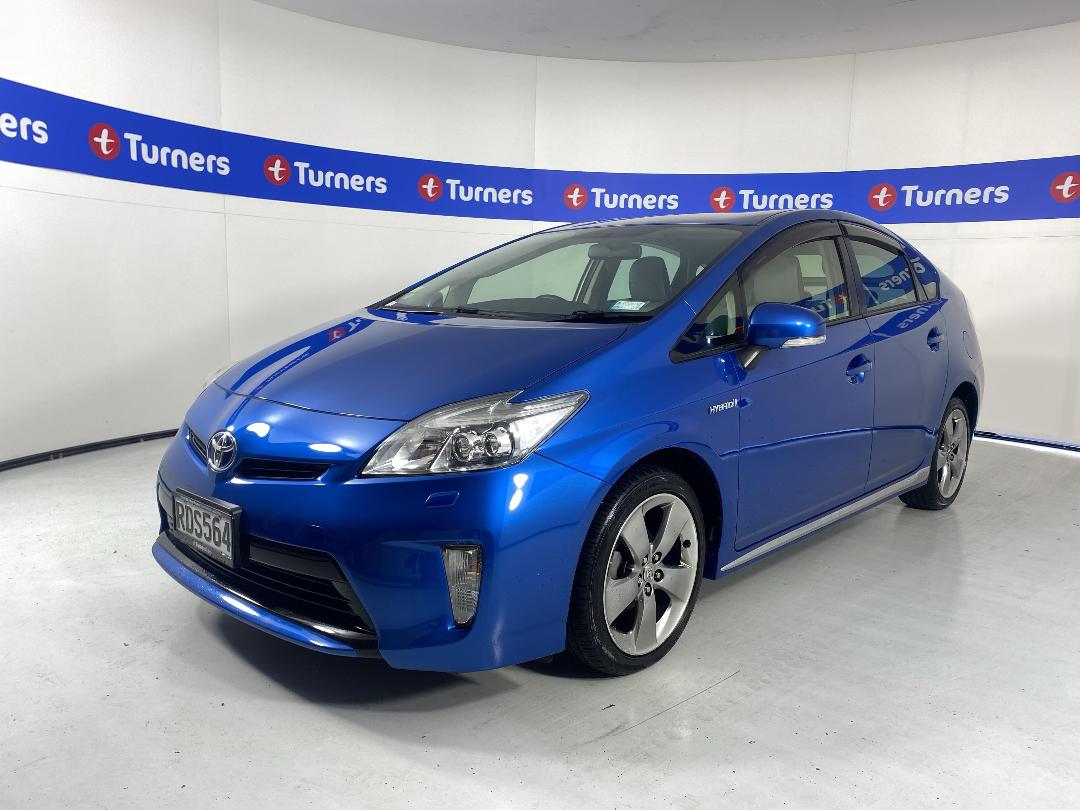 Photo '4' of Toyota Prius