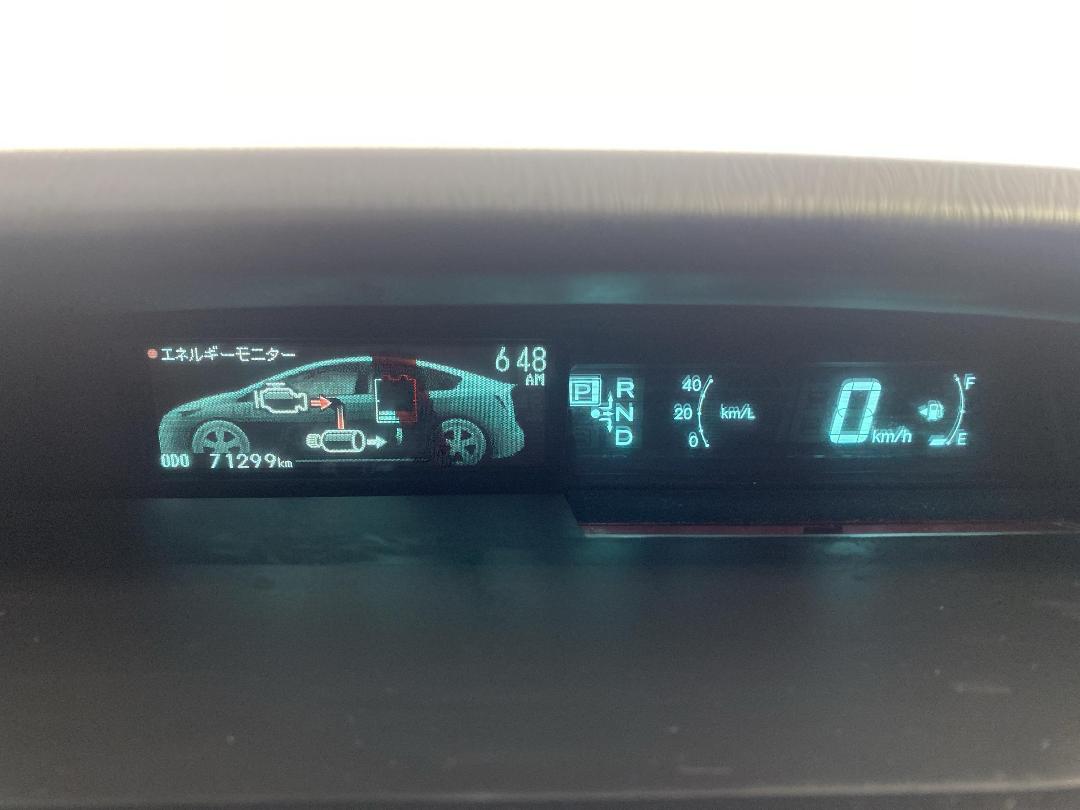 Photo '21' of Toyota Prius