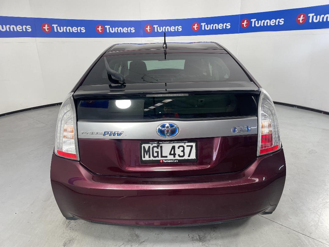 Photo '6' of Toyota Prius Photo '6' of Toyota Prius