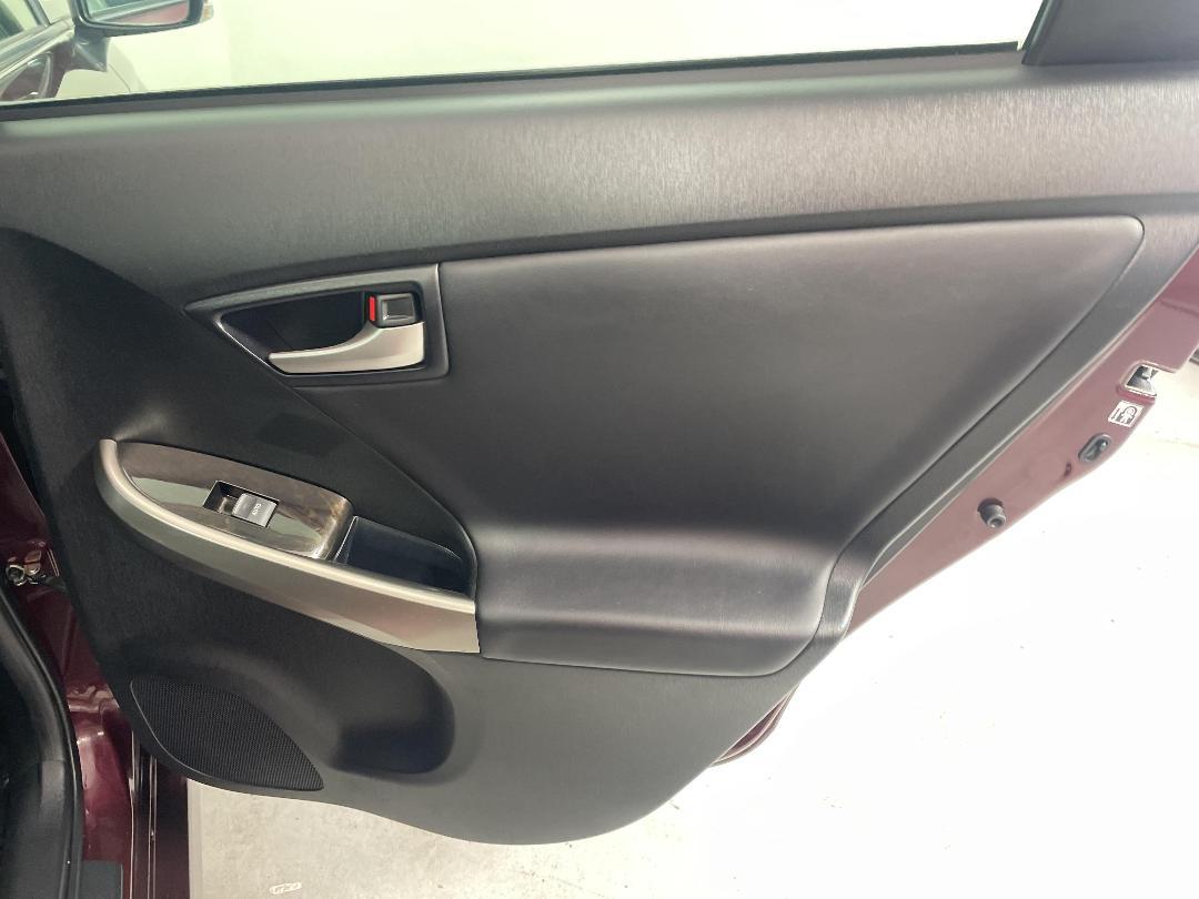 Photo '19' of Toyota Prius Photo '19' of Toyota Prius