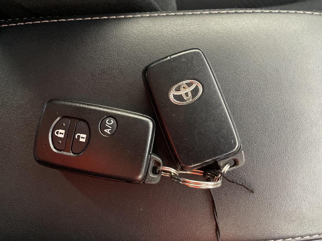 Photo '22' of Toyota Prius Photo '22' of Toyota Prius