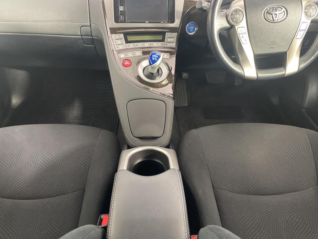 Photo '18' of Toyota Prius Photo '18' of Toyota Prius