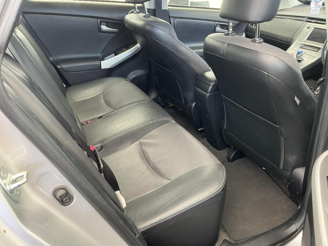 Photo '20' of Toyota Prius I-Tech Photo '20' of Toyota Prius I-Tech