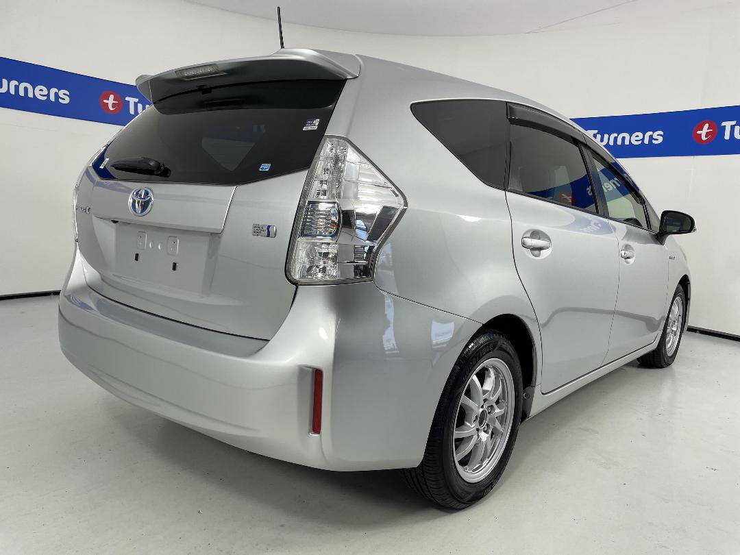 Photo '7' of Toyota Prius