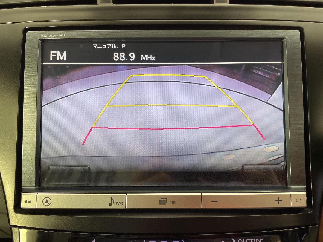 Photo '26' of Toyota Prius