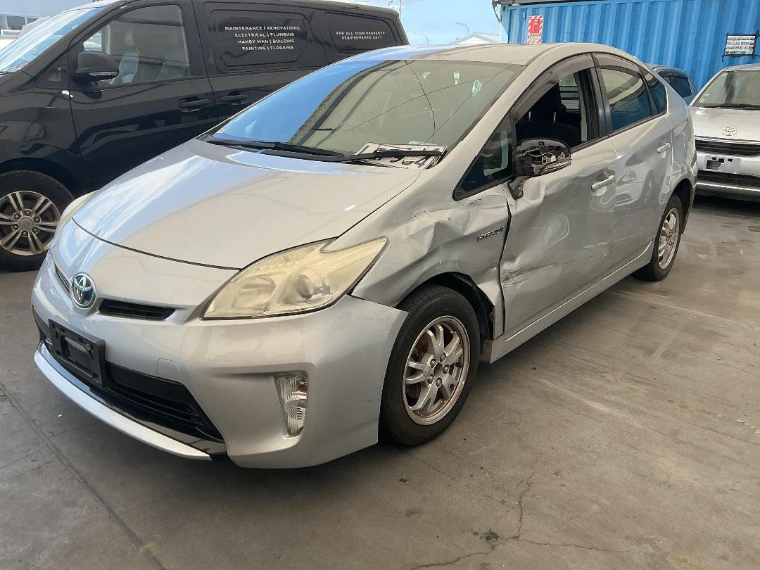 Photo '5' of Toyota Prius Hybrid Photo '5' of Toyota Prius Hybrid