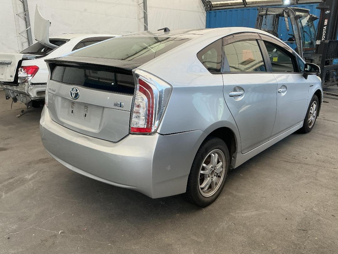 Photo '14' of Toyota Prius Hybrid Photo '14' of Toyota Prius Hybrid