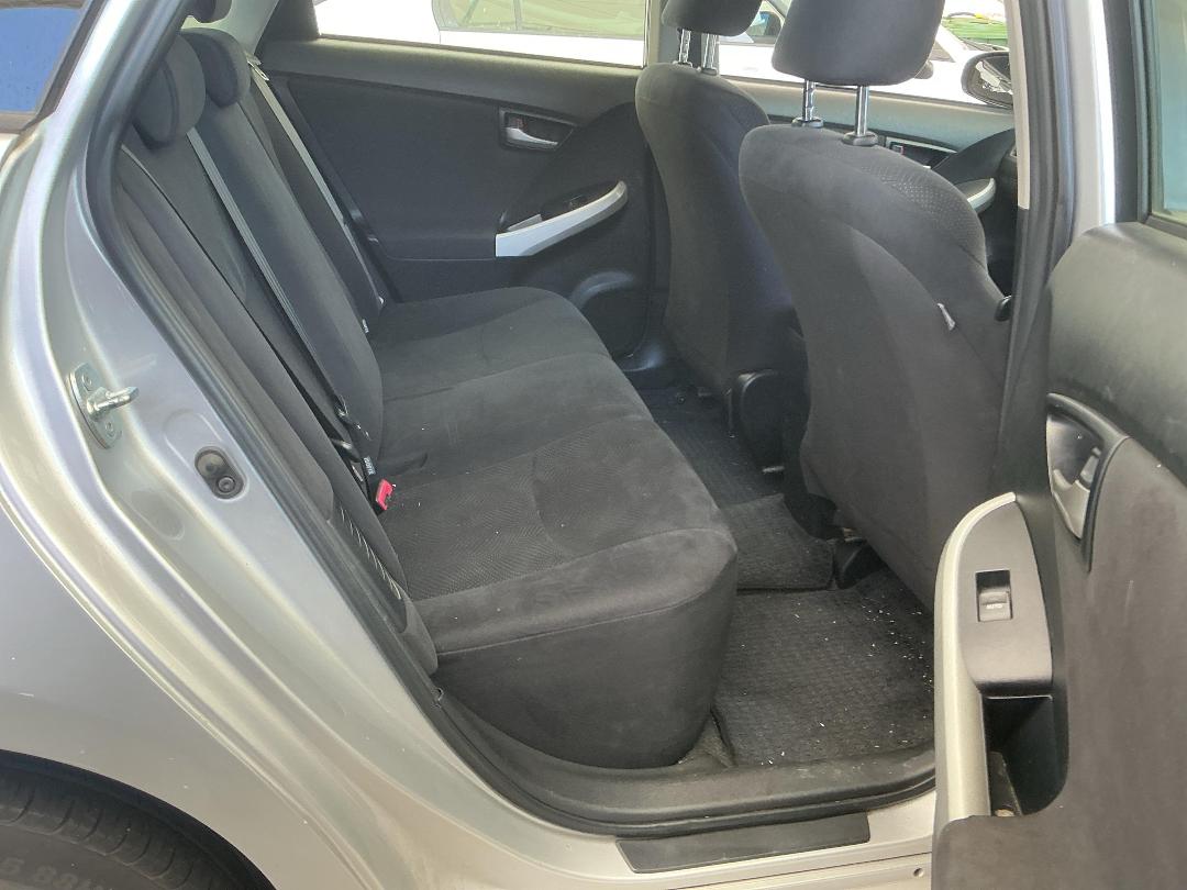 Photo '18' of Toyota Prius Hybrid Photo '18' of Toyota Prius Hybrid