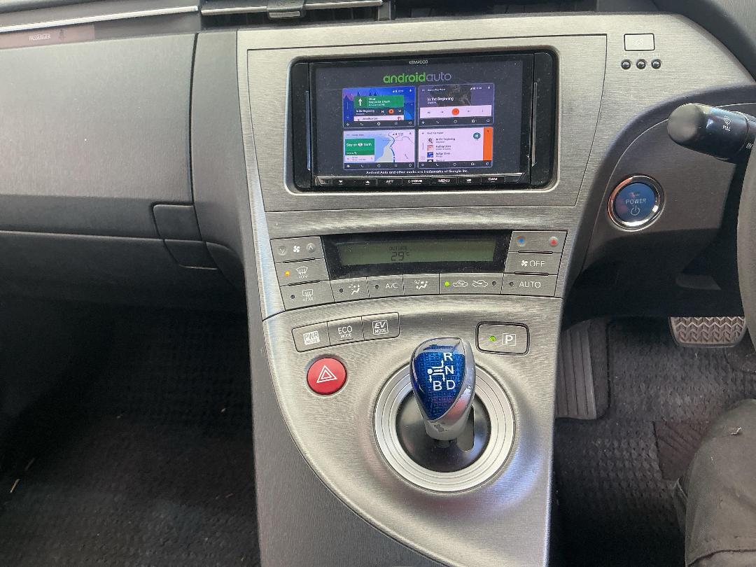 Photo '23' of Toyota Prius Hybrid Photo '23' of Toyota Prius Hybrid