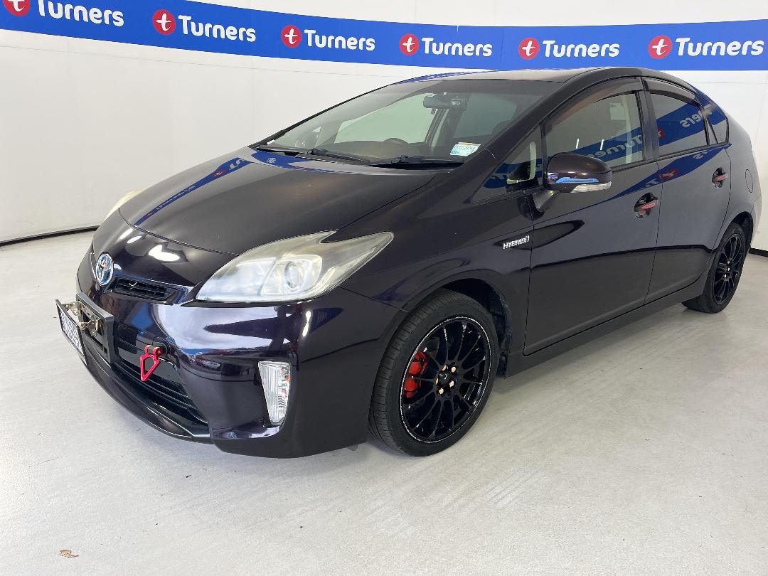 Photo '4' of Toyota Prius