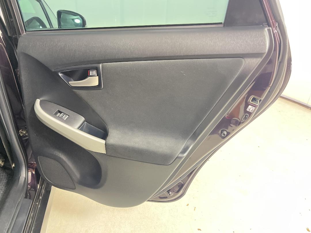 Photo '19' of Toyota Prius