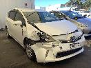 Thumbnail '3' of Toyota Prius Alpha