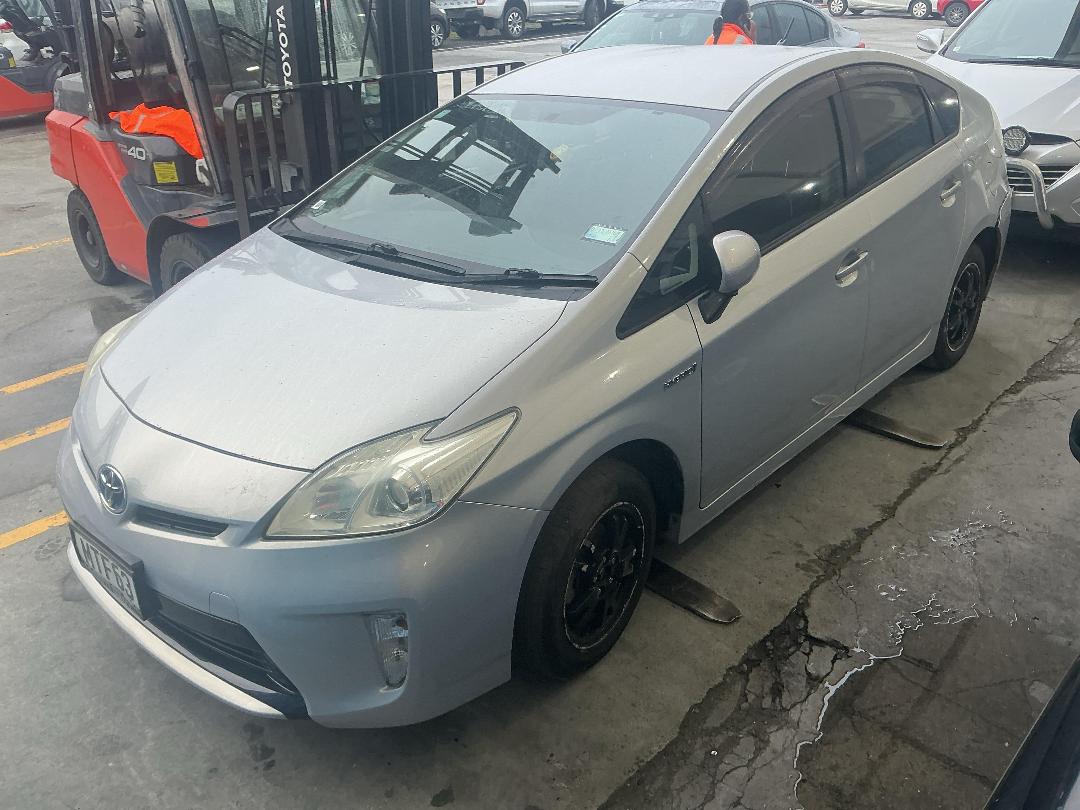Photo '4' of Toyota Prius