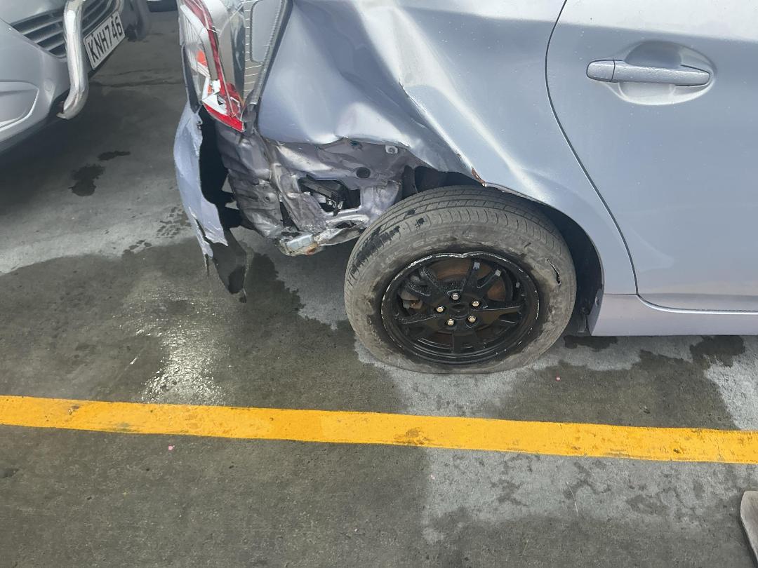 Photo '9' of Toyota Prius