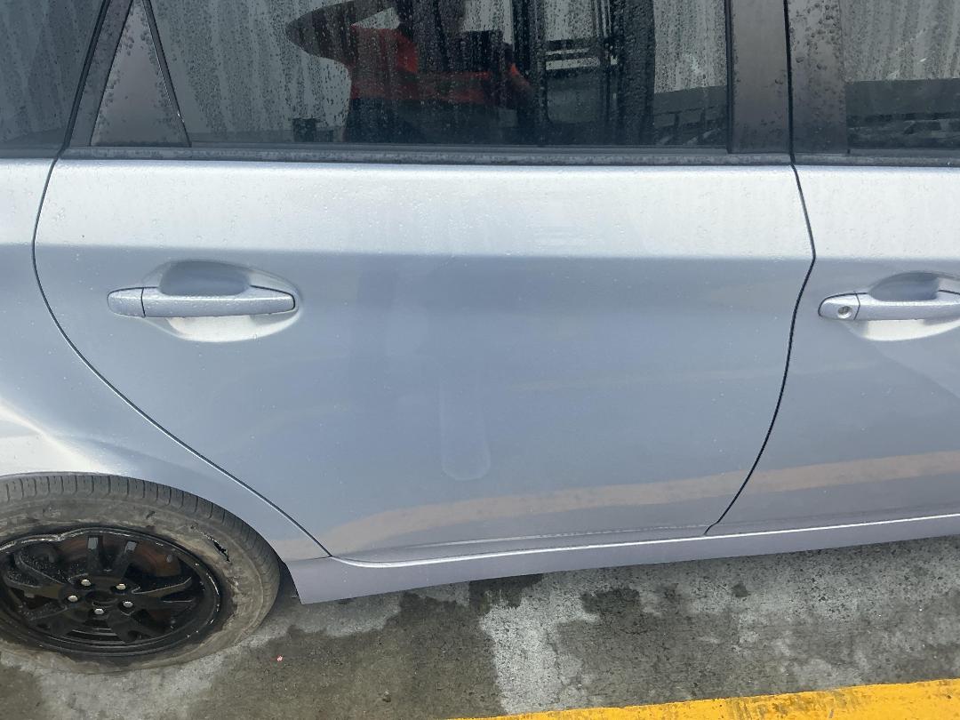 Photo '11' of Toyota Prius