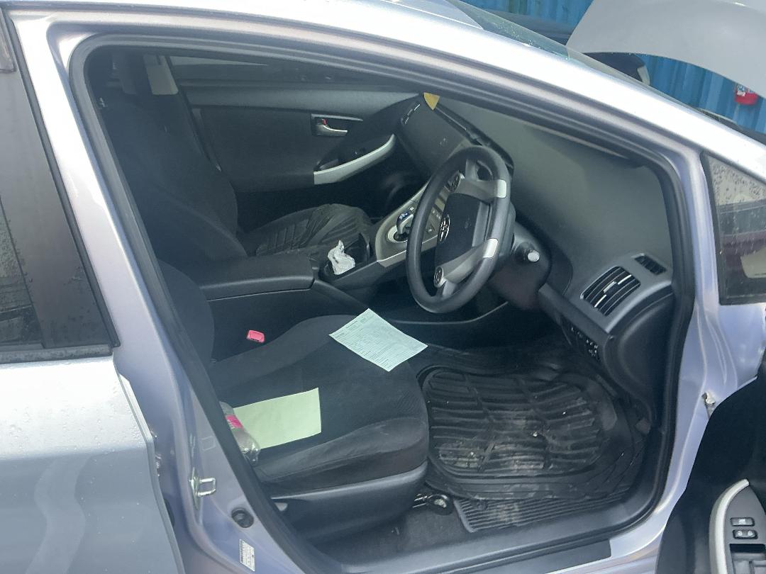 Photo '15' of Toyota Prius