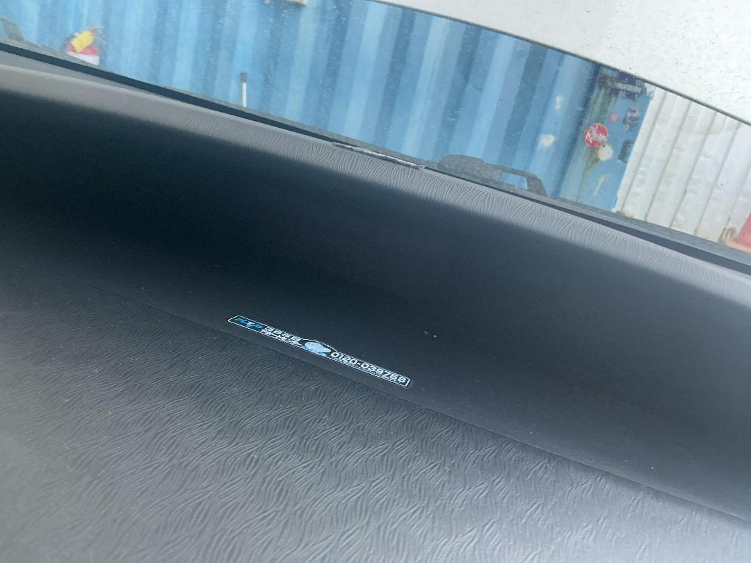 Photo '14' of Toyota Prius