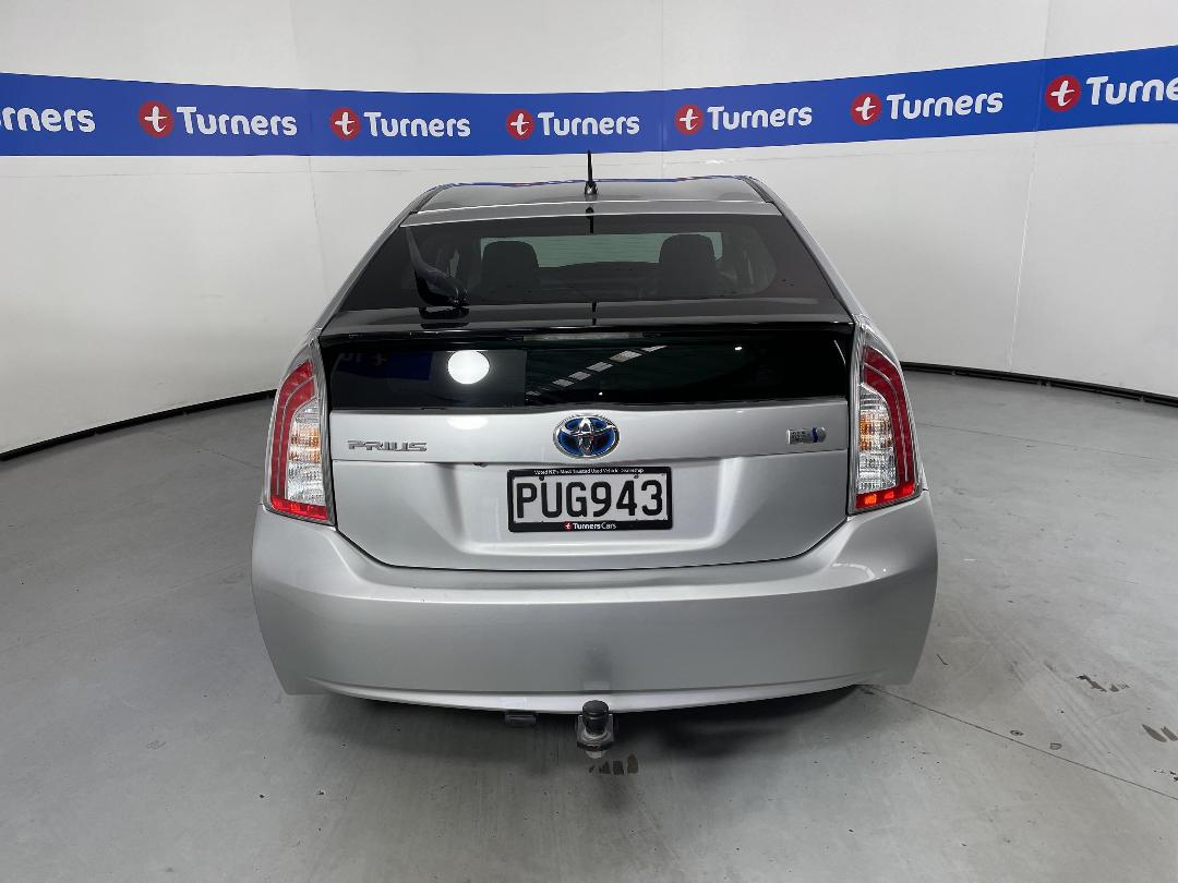 Photo '6' of Toyota Prius