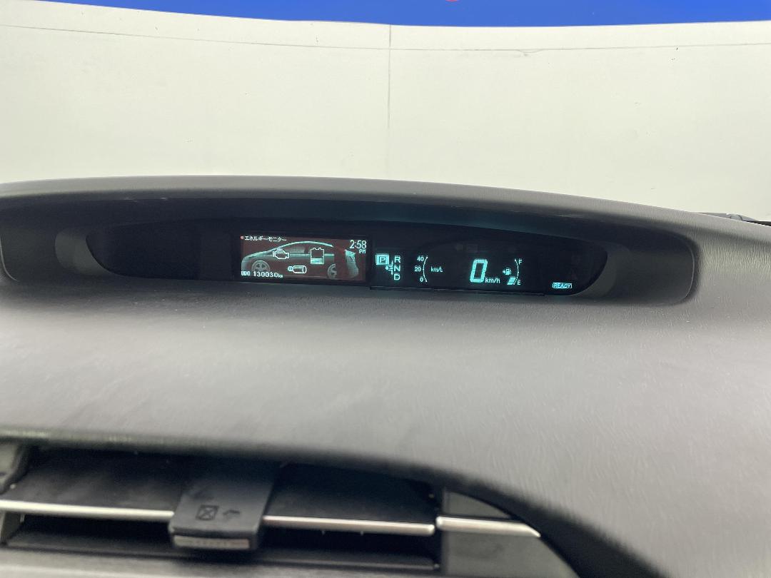 Photo '21' of Toyota Prius