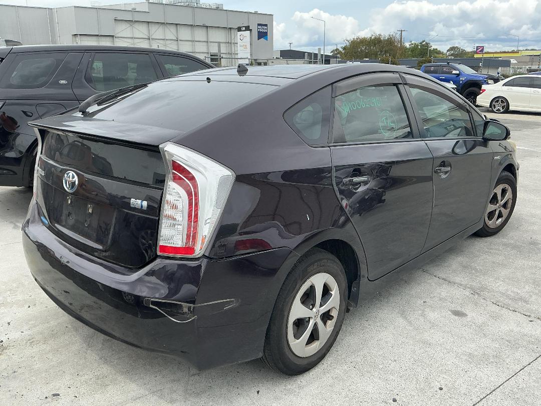 Photo '6' of Toyota Prius Hybrid Photo '6' of Toyota Prius Hybrid