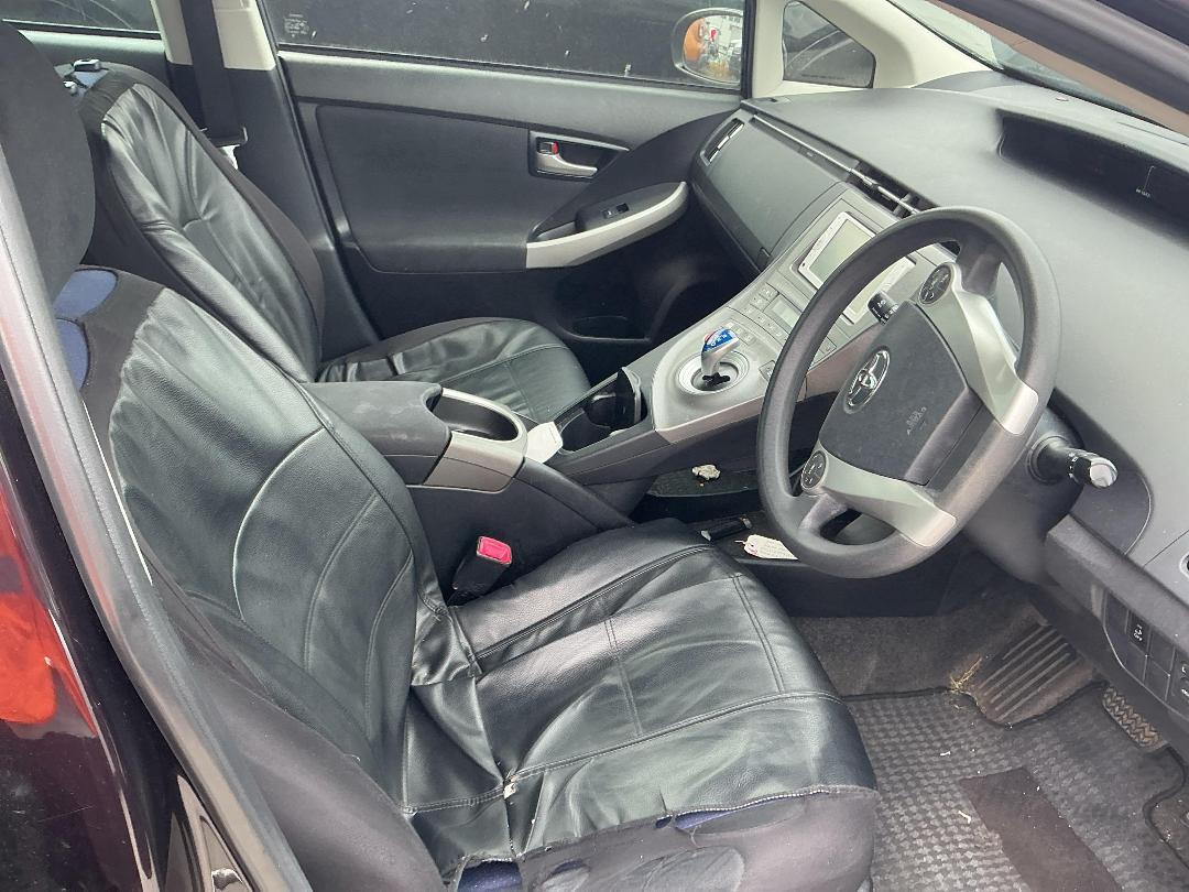 Photo '8' of Toyota Prius Hybrid Photo '8' of Toyota Prius Hybrid