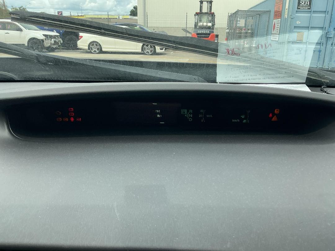 Photo '10' of Toyota Prius Hybrid Photo '10' of Toyota Prius Hybrid