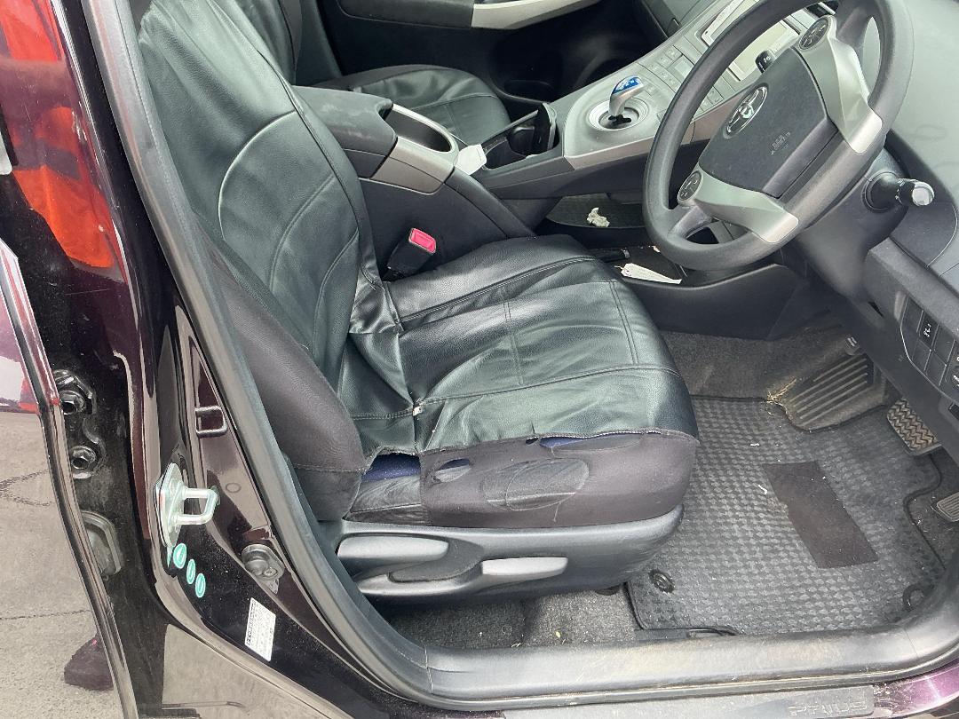 Photo '9' of Toyota Prius Hybrid Photo '9' of Toyota Prius Hybrid