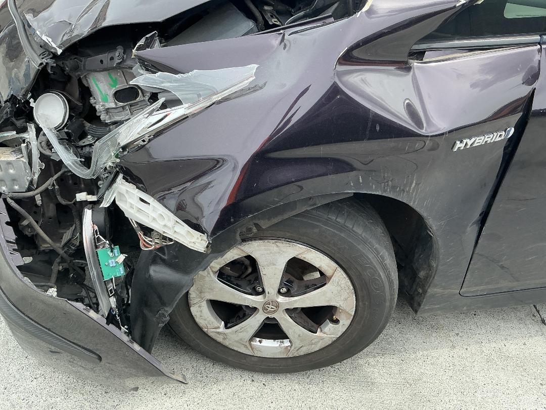 Photo '15' of Toyota Prius Hybrid Photo '15' of Toyota Prius Hybrid