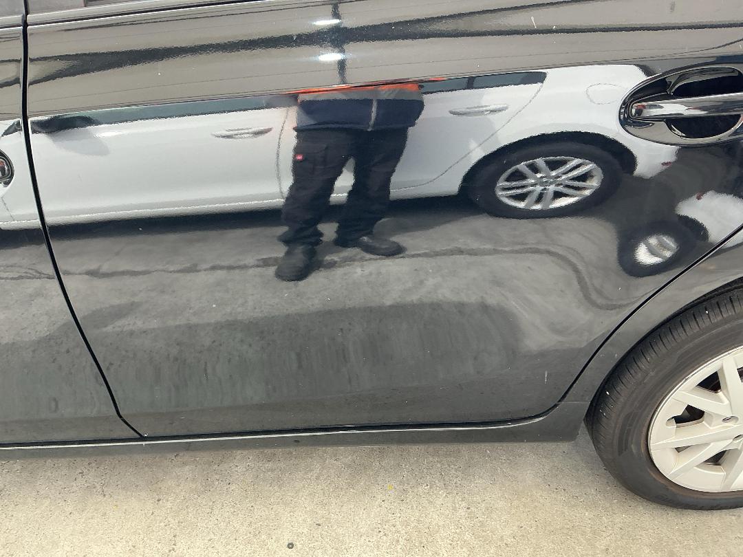 Photo '11' of Toyota Prius Alpha