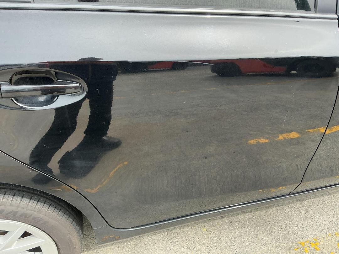 Photo '19' of Toyota Prius Alpha