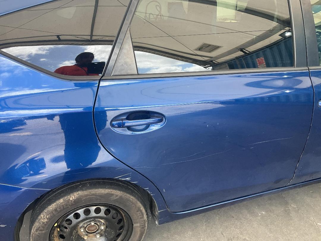 Photo '18' of Toyota Prius Alpha Photo '18' of Toyota Prius Alpha