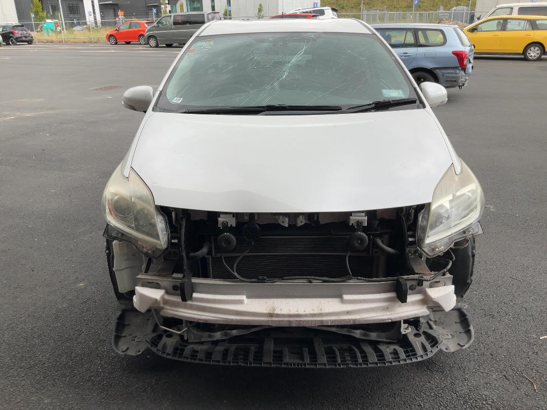 Photo '2' of Toyota Prius Photo '2' of Toyota Prius