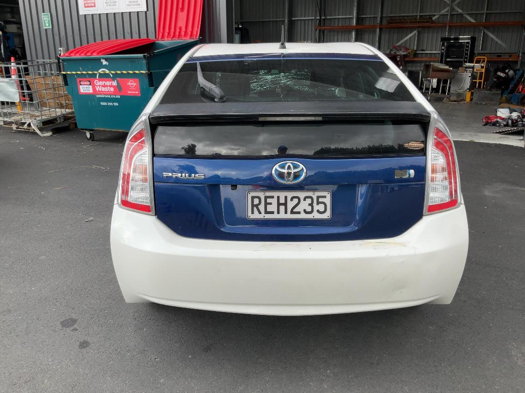 Photo '6' of Toyota Prius Photo '6' of Toyota Prius