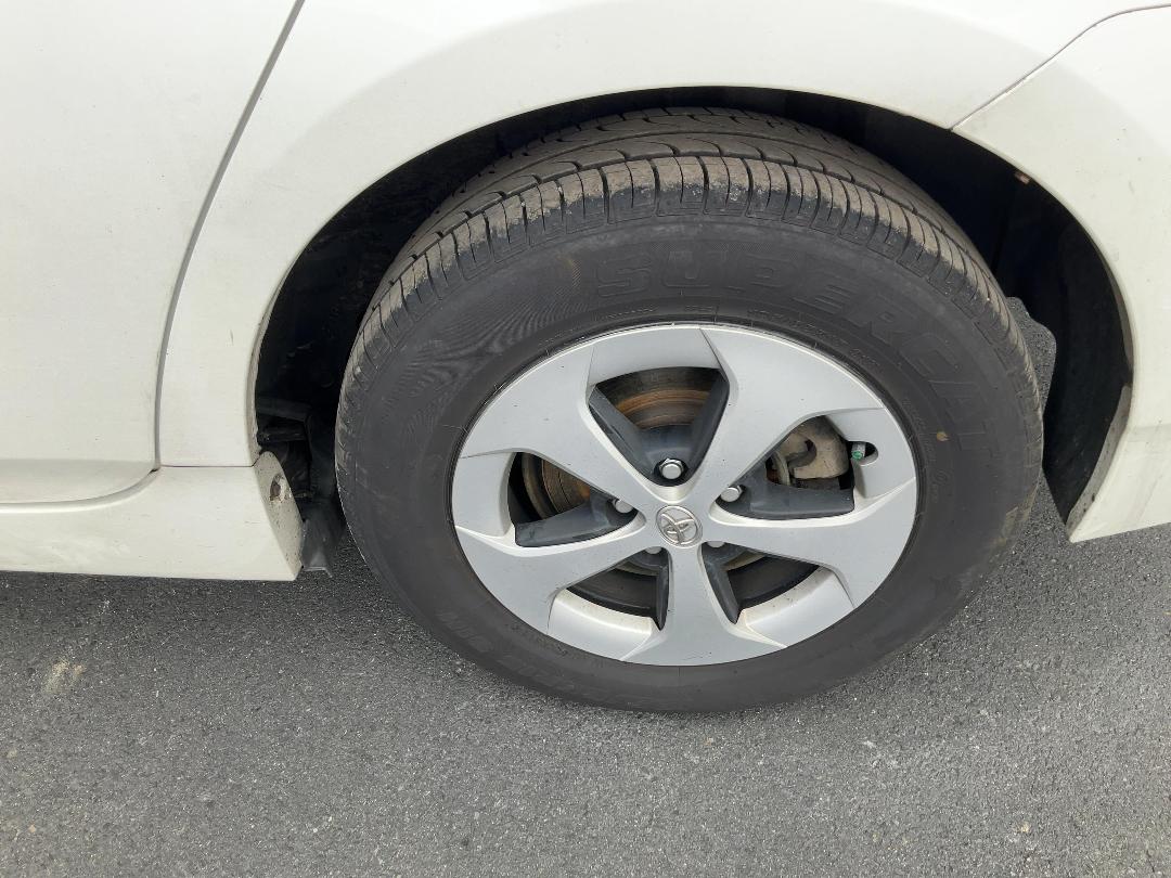 Photo '12' of Toyota Prius Photo '12' of Toyota Prius